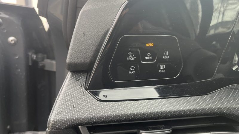 GOLF VIII  8 1.5 ETSI  130CH R-LINE Rline R line DSG7 2021