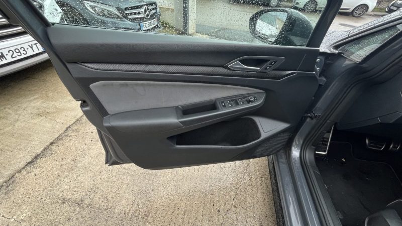 GOLF VIII  8 1.5 ETSI  130CH R-LINE Rline R line DSG7 2021