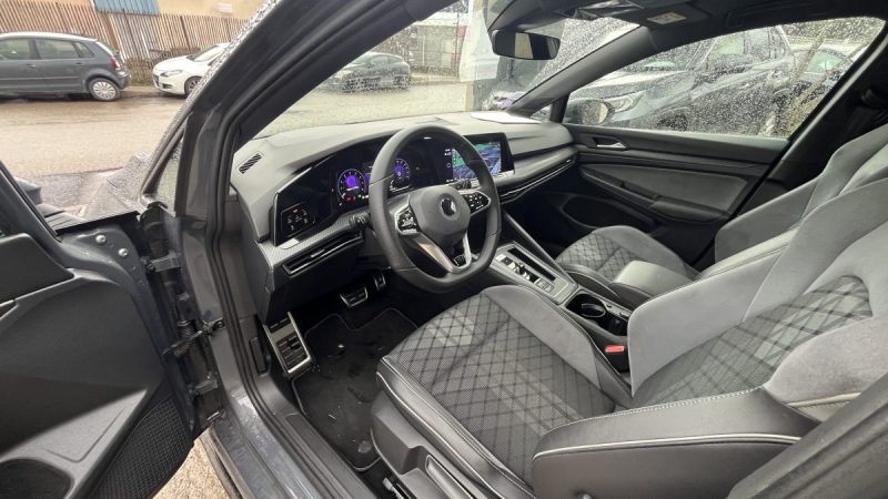 GOLF VIII  8 1.5 ETSI  130CH R-LINE Rline R line DSG7 2021