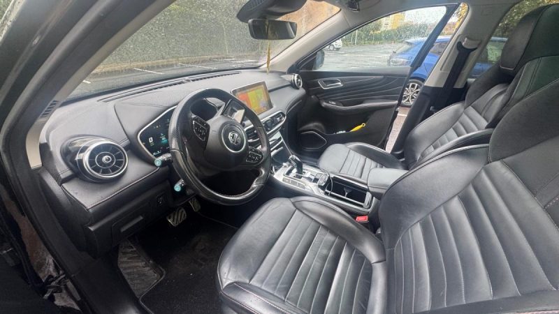 M.G. EHS LUXURY 1.5T GDI PLUG-IN HYBRID 2022 TOIT OUVRANT 