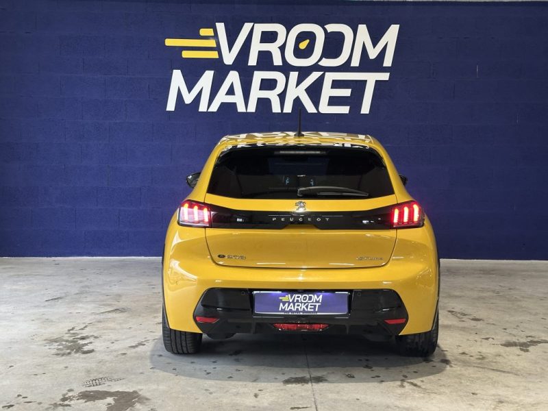 PEUGEOT 208 e-208 GT 50 KW / CAMERA / 2ND MAIN / 2020