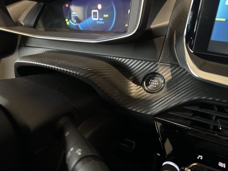 PEUGEOT 208 e-208 GT 50 KW / CAMERA / 2ND MAIN / 2020