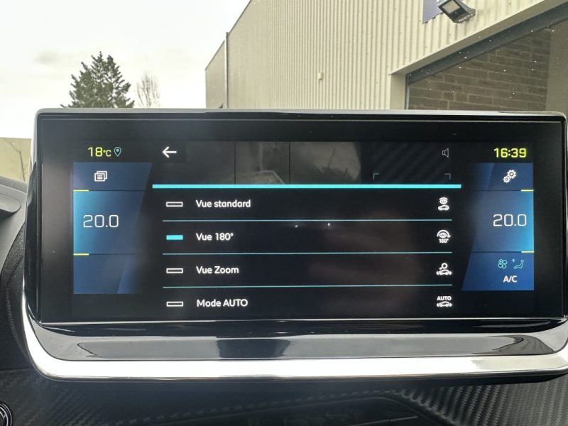 PEUGEOT 208 e-208 GT 50 KW / CAMERA / 2ND MAIN / 2020