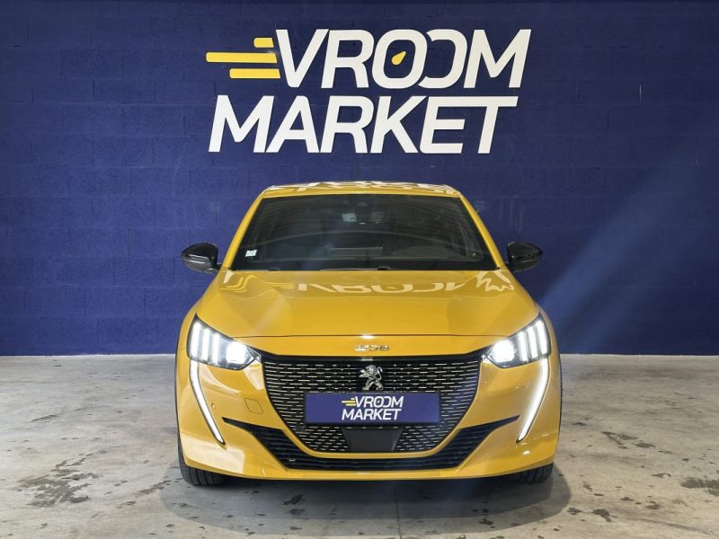 PEUGEOT 208 e-208 GT 50 KW / CAMERA / 2ND MAIN / 2020