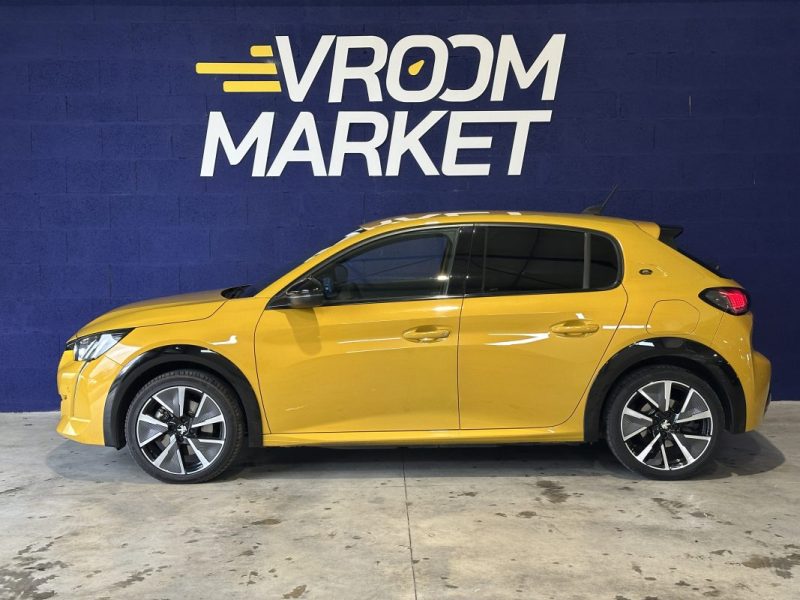 PEUGEOT 208 e-208 GT 50 KW / CAMERA / 2ND MAIN / 2020