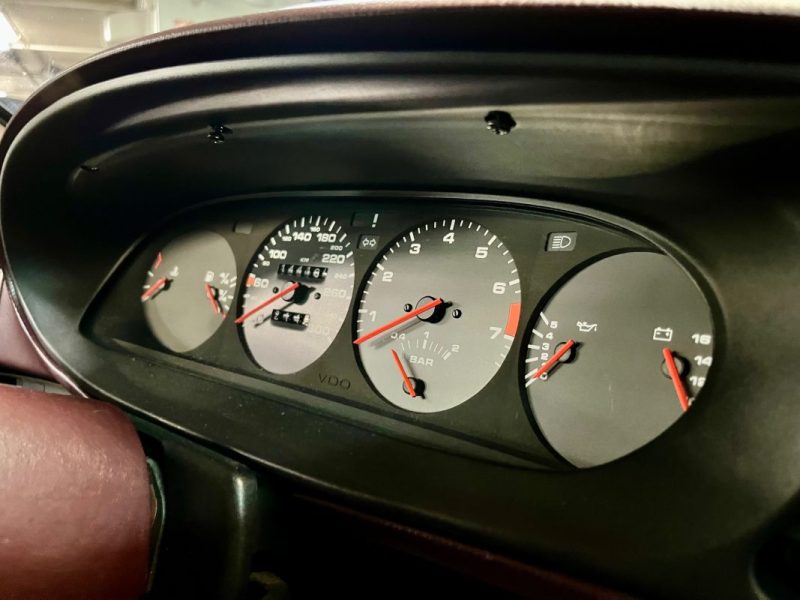PORSCHE 944 Turbo CUP