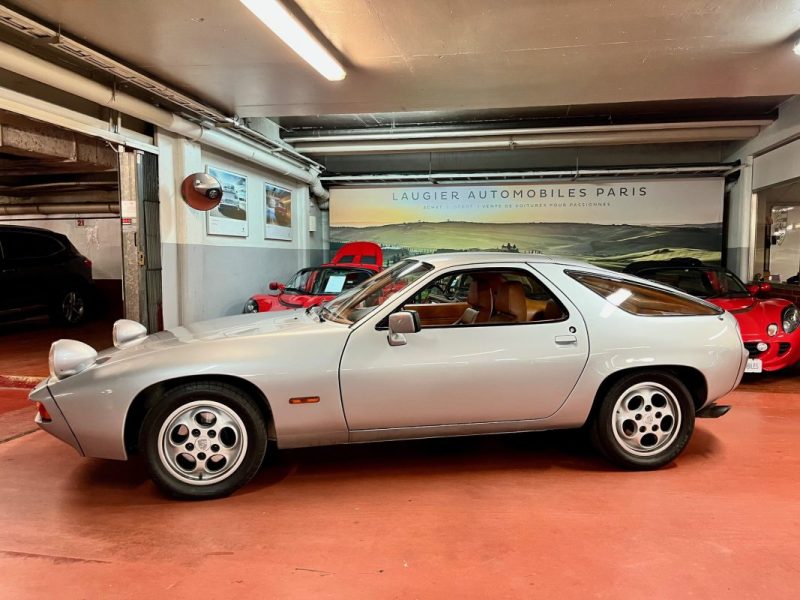 PORSCHE 928 4.5l 240ch