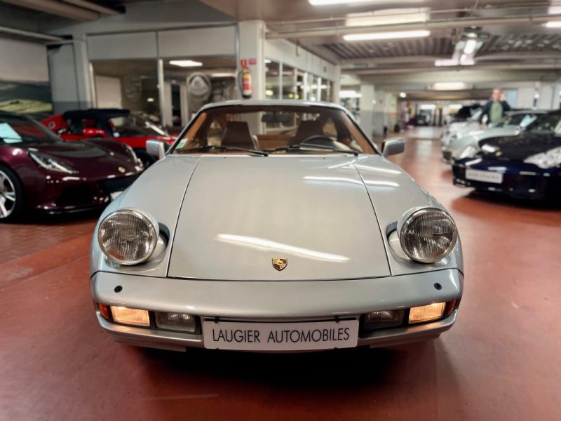 PORSCHE 928 4.5l 240ch