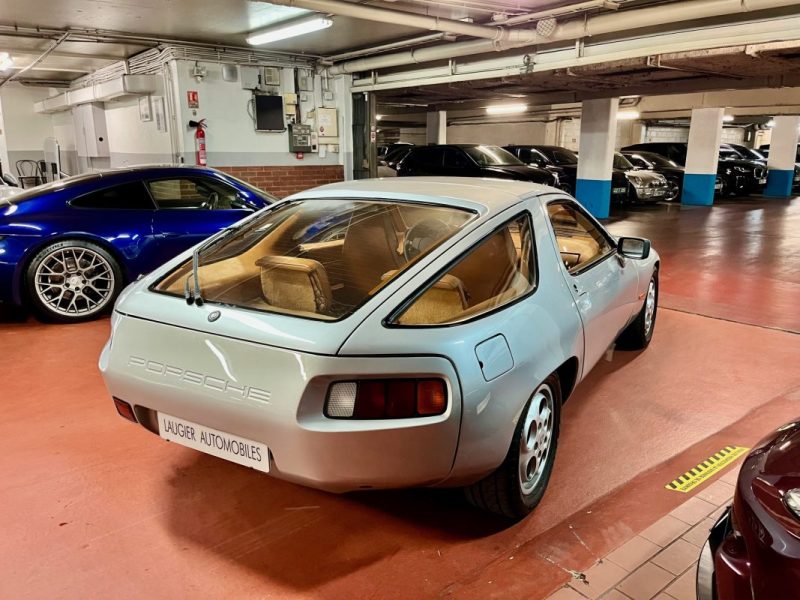 PORSCHE 928 4.5l 240ch