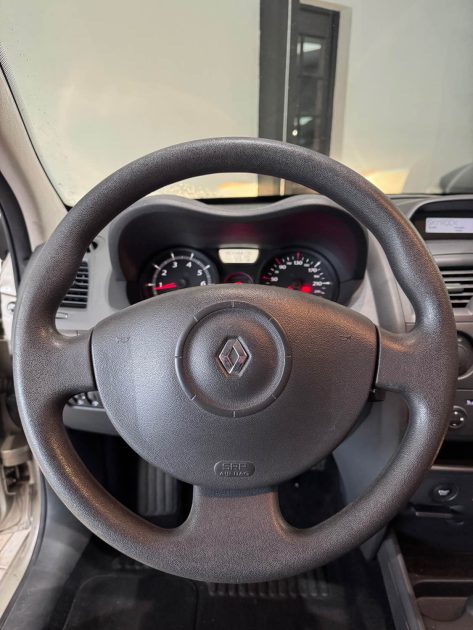 Renault Mégane 2 1.6 16V 110ch – 2006 – 75 600 km – Distribution neuve – Garantie 12 mois