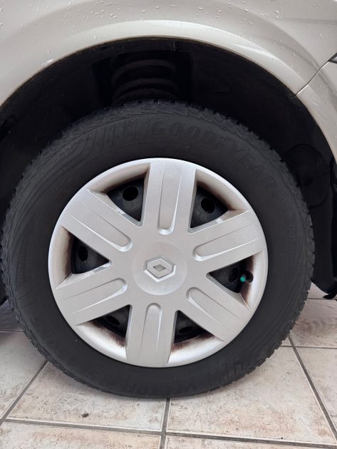 Renault Mégane 2 1.6 16V 110ch – 2006 – 75 600 km – Distribution neuve – Garantie 12 mois