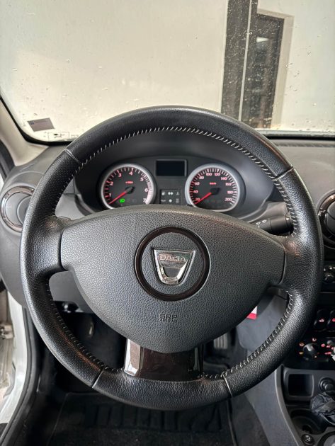 Dacia Duster 1.5 dCi 110ch – 2011 – Distribution neuve – Garantie 12 mois – 