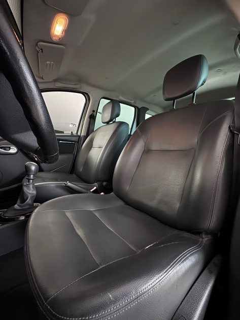 Dacia Duster 1.5 dCi 110ch – 2011 – Distribution neuve – Garantie 12 mois – 