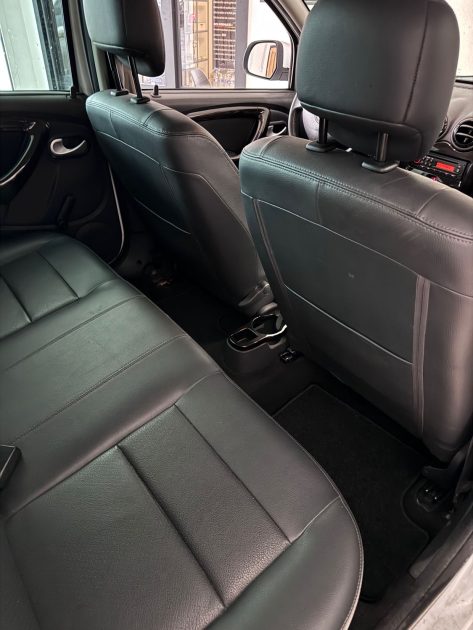 Dacia Duster 1.5 dCi 110ch – 2011 – Distribution neuve – Garantie 12 mois – 