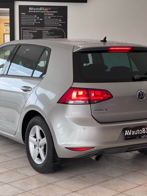 Volkswagen Golf 7 1.2 TSI 105ch Bluemotion – Distribution neuve – Embrayage neuf  Garantie 12 mois 