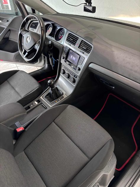 Volkswagen Golf 7 1.2 TSI 105ch Bluemotion – Distribution neuve – Embrayage neuf  Garantie 12 mois 