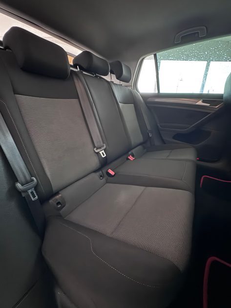 Volkswagen Golf 7 1.2 TSI 105ch Bluemotion – Distribution neuve – Embrayage neuf  Garantie 12 mois 