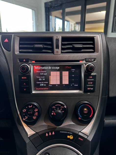 Toyota Verso-S 1.3 VVT-i 100ch BVA Multidrive – 2012 – Toit panoramique - Garantie 12 mois - 