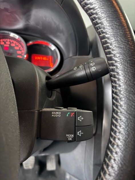 Dacia Duster 1.5 dCi 110ch – 2015 – Distribution neuve – Garantie 12 mois – Attelage / Radar