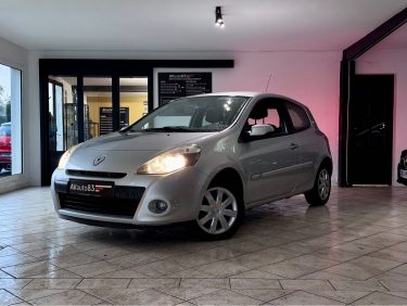 RENAULT CLIO III 1.2 - FAIBLE KILOMÉTRAGE - Garantie 12 mois - Kit distribution neuf