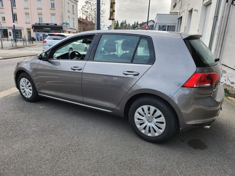 VOLKSWAGEN GOLF VII 1.2 TSI BLUEMOTION TRENDLINE