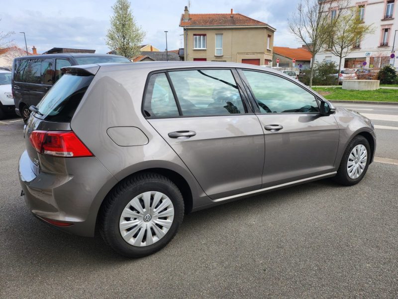 VOLKSWAGEN GOLF VII 1.2 TSI BLUEMOTION TRENDLINE