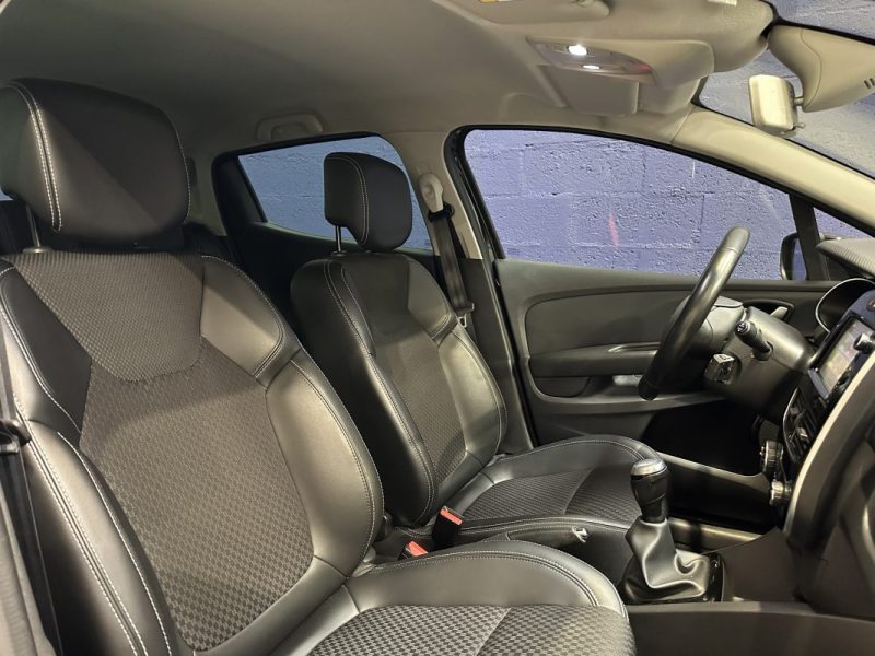 RENAULT CLIO 4 0.9 TCe 90ch INTENS - Suivi Complet Renault