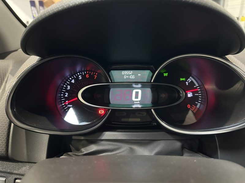 RENAULT CLIO 4 0.9 TCe 90ch INTENS - Suivi Complet Renault
