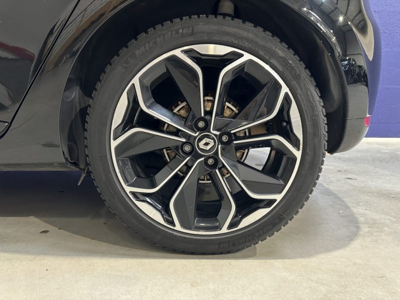 RENAULT CLIO 4 0.9 TCe 90ch INTENS - Suivi Complet Renault