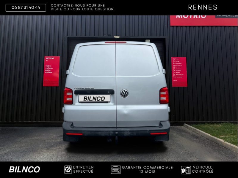 Volkswagen Transporter L1H1 2.0 TDI 150ch DSG7 / APPLE CARPLAY / SIEGES CHAUFFANTS / ATTELAGE / 