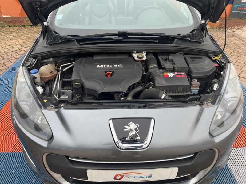 PEUGEOT 308 CC 2.0 HDI 163 WHITE AND BLACK EDITION 2011