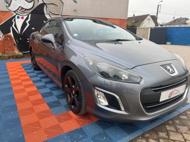 PEUGEOT 308 CC 2.0 HDI 163 WHITE AND BLACK EDITION 2011