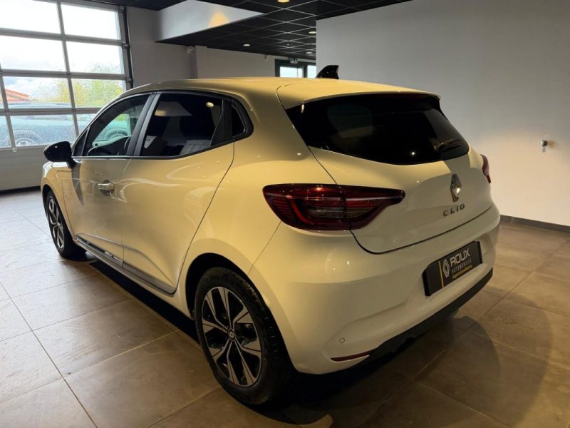 RENAULT CLIO 5 1.5 BLUE DCI 100 EVOLUTION SOCIETE / PRIX HT  2023
