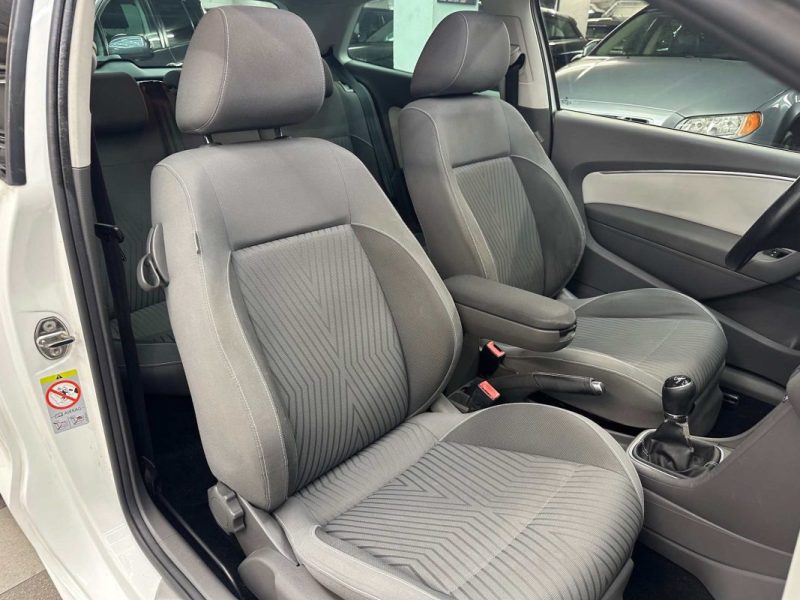 VOLKSWAGEN POLO 1.2 TSI 90CH 