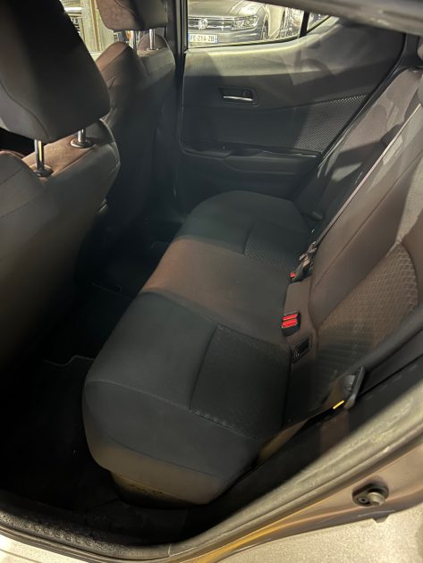 MAGNIFIQUE TOYOTA CHR 122H (1ER MAIN, CAMÉRA DE RECUL, CARPLAY) ⭐️⭐️⭐️⭐️⭐️