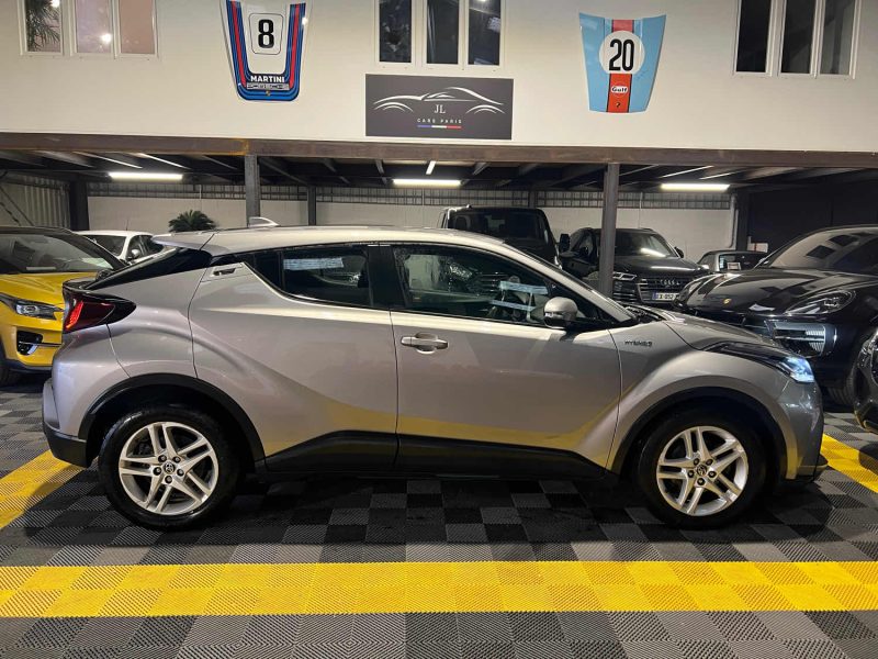 MAGNIFIQUE TOYOTA CHR 122H (1ER MAIN, CAMÉRA DE RECUL, CARPLAY) ⭐️⭐️⭐️⭐️⭐️