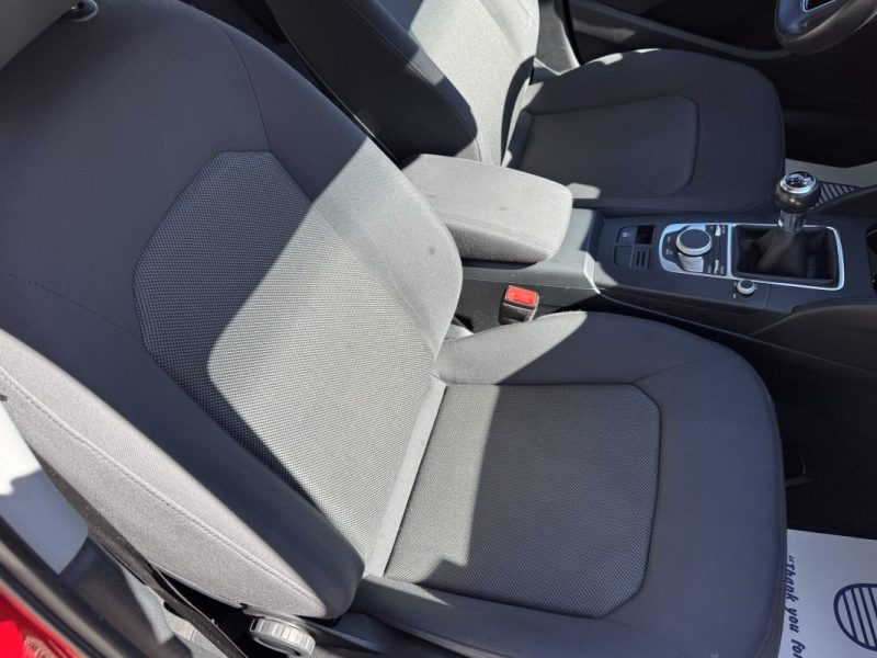 AUDI A3 SPORTBACK 1.6 TDI S&S 116 ch Rouge