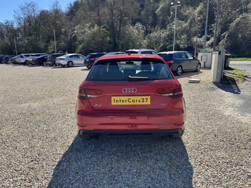 AUDI A3 SPORTBACK 1.6 TDI S&S 116 ch Rouge