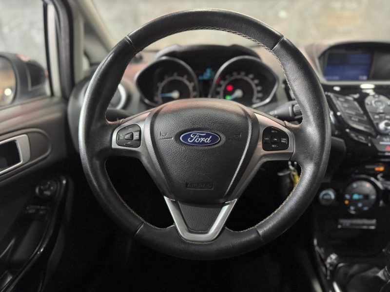 FORD FIESTA 1.0 ECOBOOST 100CH STOP&START TITANIUM 5P 2017