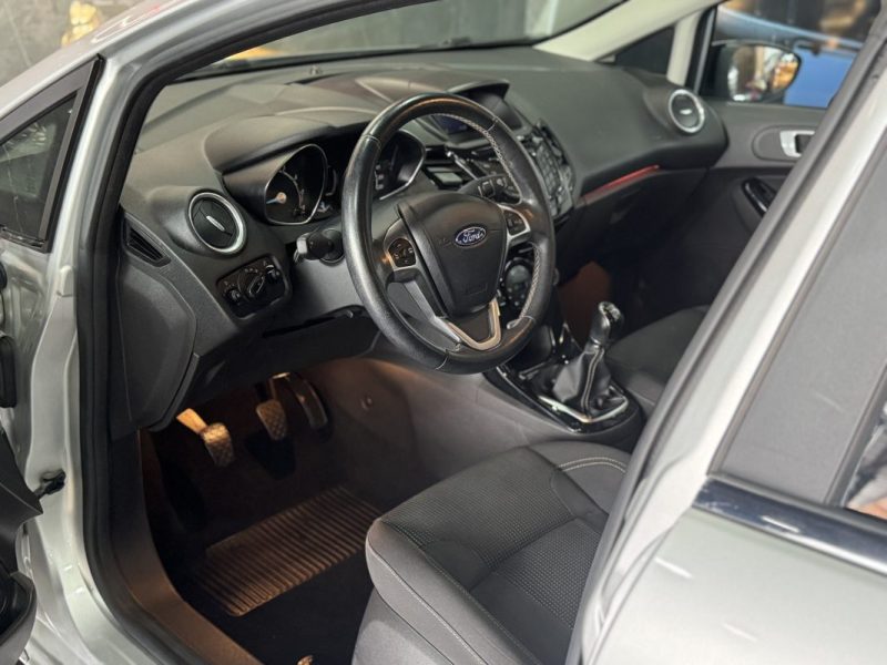 FORD FIESTA 1.0 ECOBOOST 100CH STOP&START TITANIUM 5P 2017