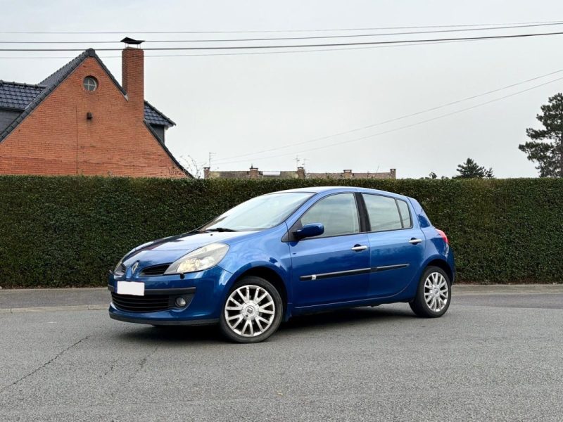✅ RENAULT RENAULT CLIO 1.2 DYNAMIQUE PACK PLUS / Distribution + Embrayage Neufs !