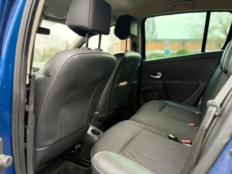 ✅ RENAULT RENAULT CLIO 1.2 DYNAMIQUE PACK PLUS / Distribution + Embrayage Neufs !