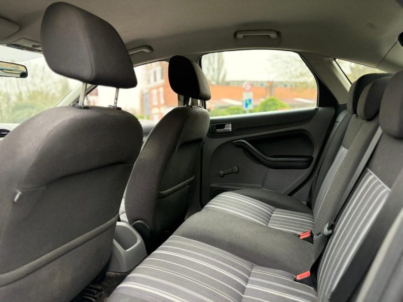 FORD FOCUS 1.6 TDCI 110CH TITANIUM 2008