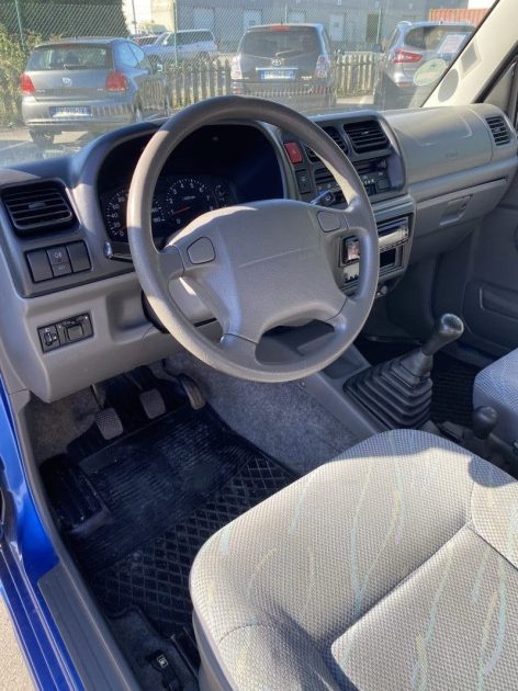 SUZUKI JIMMY 1.3 ESSENCE CLASSIC 2000