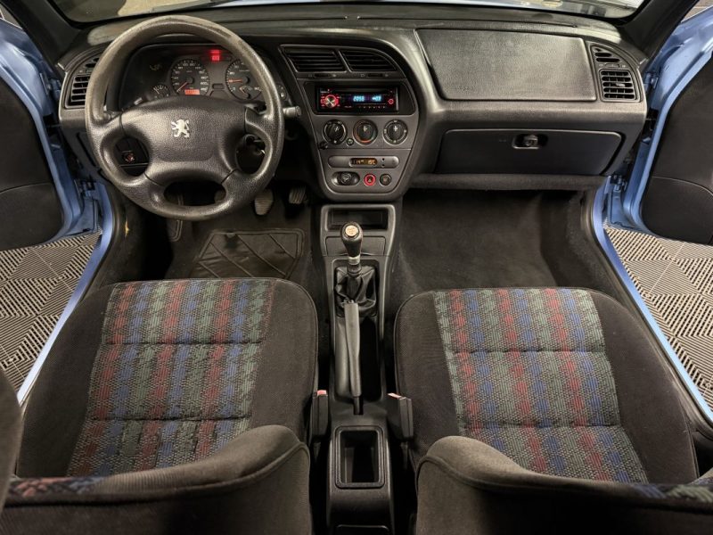 PEUGEOT 306 SYMBIO PHASE 2 1.2 90 Cv - FRAIS A PREVOIR / LIRE L ANNONCE VENTE EN ETAT