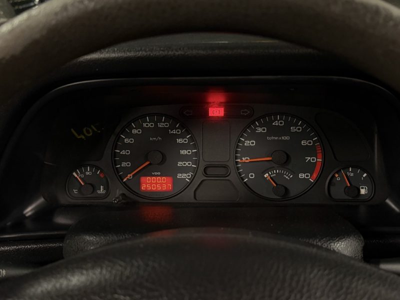 PEUGEOT 306 SYMBIO PHASE 2 1.2 90 Cv - FRAIS A PREVOIR / LIRE L ANNONCE VENTE EN ETAT