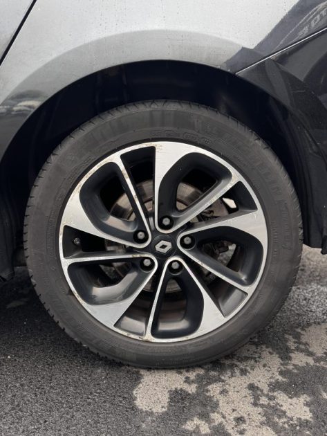 RENAULT LAGUNAIII 2.0 DCI 130CH ENERGY BOSE EDITION ECO² 2015