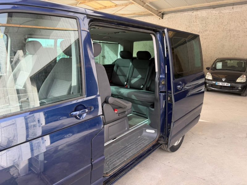 VOLKSWAGEN MULTIVAN V 7 PLACES