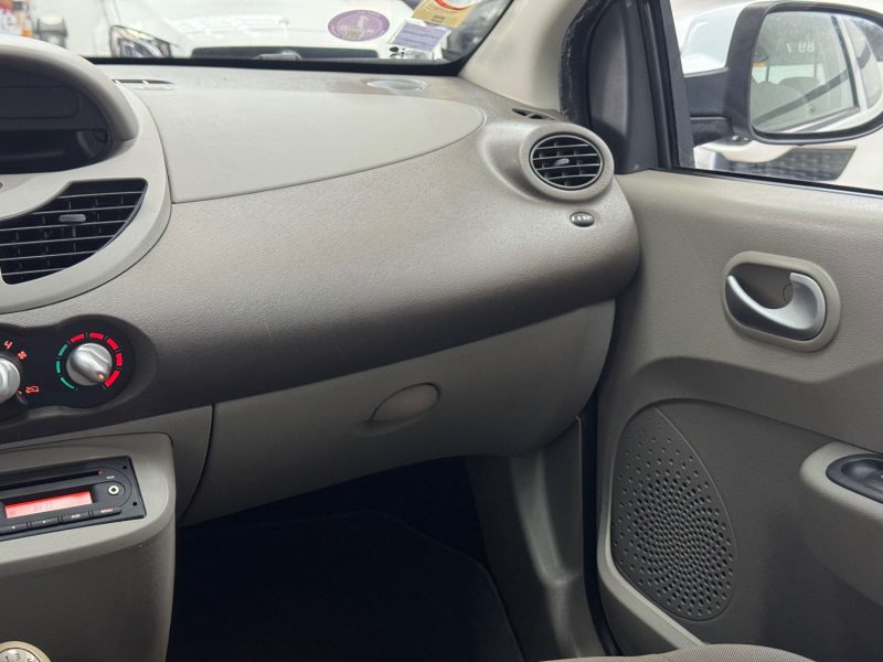 RENAULT TWINGO II SEULEMENT 53000KMS 1.2 75ch EXPRESSION GARANTIE 12 MOIS 1ERE MAIN