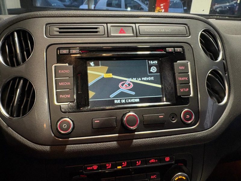 VW Tiguan 2.0 TDI 110ch 🚙 Carat ✨ 1ère main 📋 Toit pano 🌅 Reprise 🔄 Garantie 🛡️